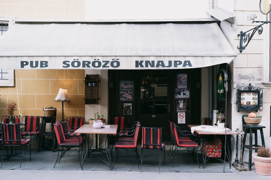 sabotează