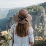 Cum alegi rucsacul potrivit pentru drumeții montane