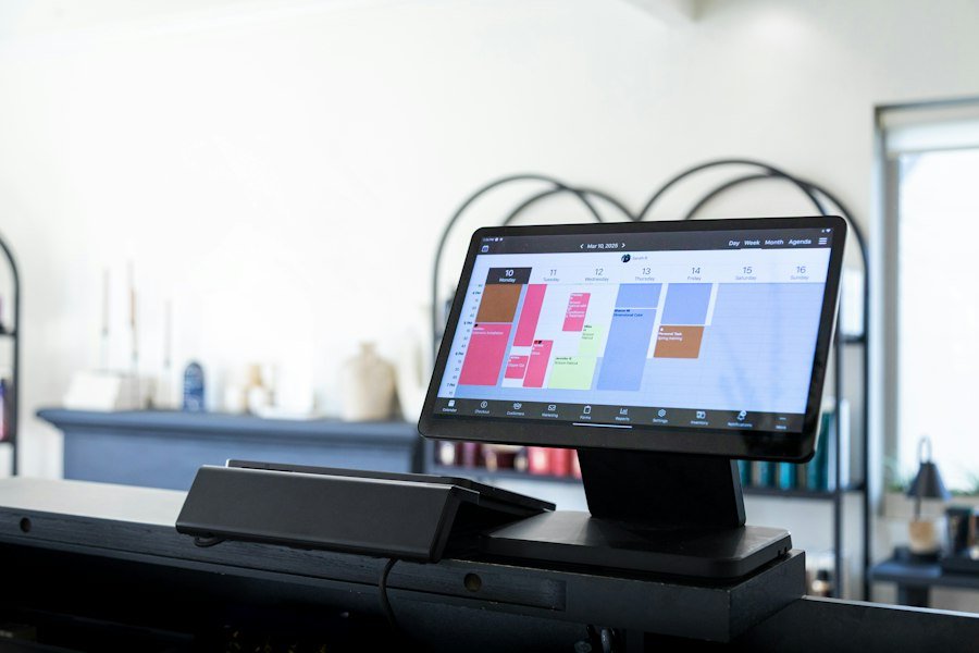 Photo efficient resource management