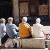 Photo aging population